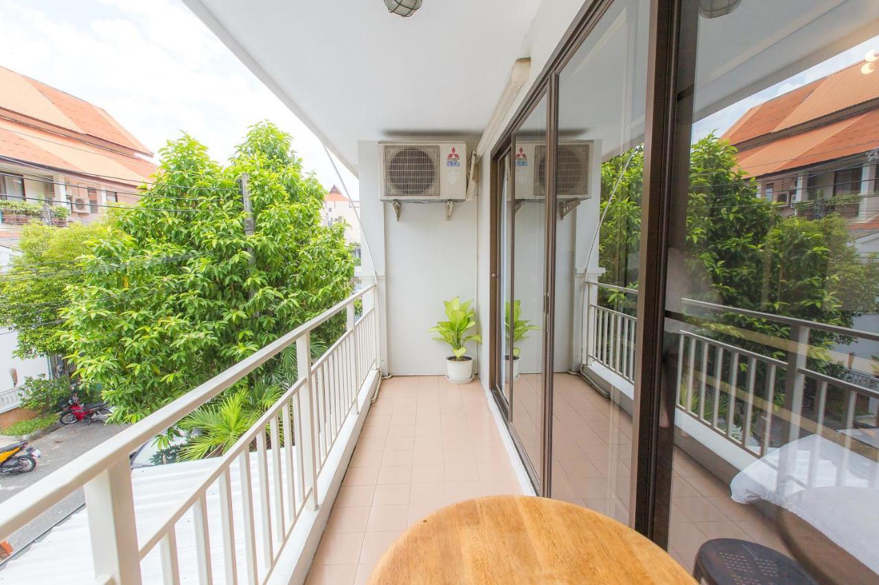 The Little Siri Hotel Chiang Mai Buitenkant foto